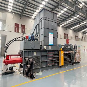 Fully automatic horizontal baling machine