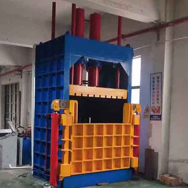 Metal baler