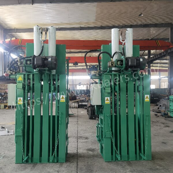 Vertical Waste Paper Baler